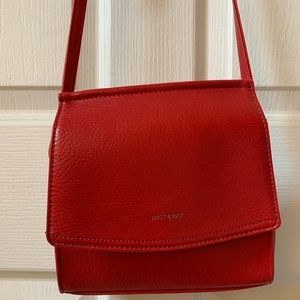 ❌SOLD❌ ❤️‍🔥MATT&NAT CROSSBODY❤️‍🔥
